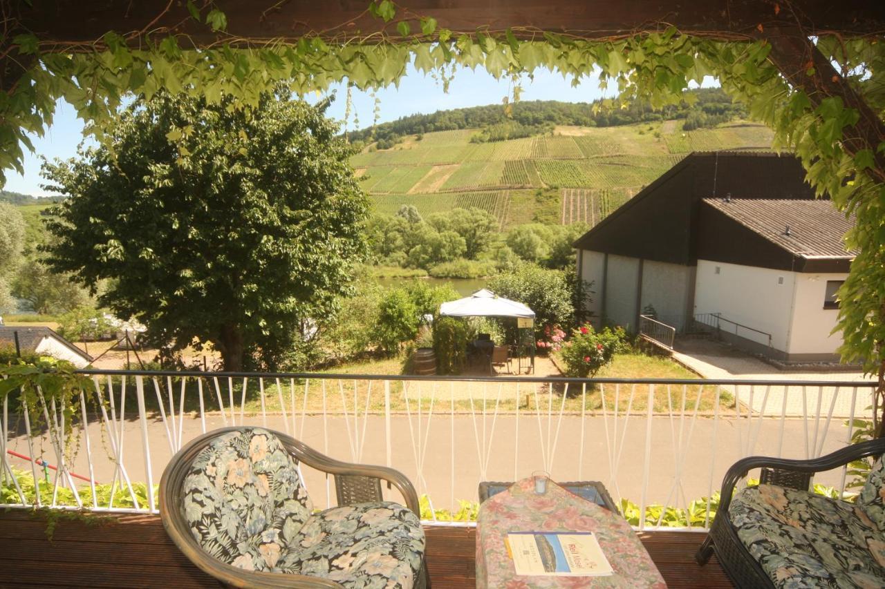 Ferienwohnung „Schwalbennest“ Reil/Mosel Exterior photo